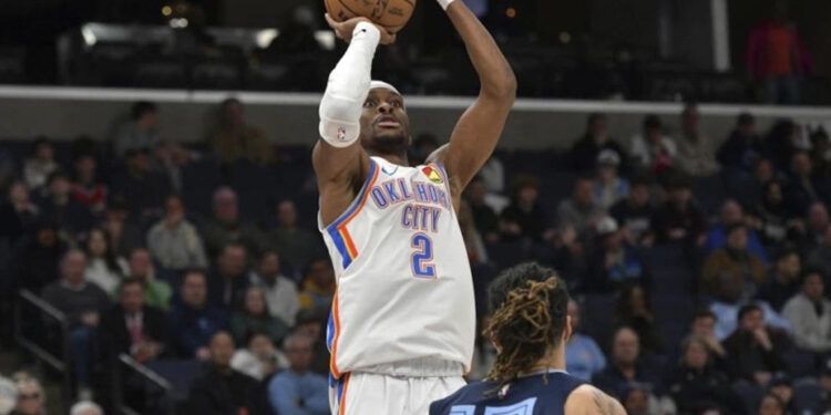Thunder domina a Memphis, Cavs en ‘playoff’ y Celtics brillan desde el triple