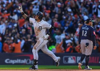 Tigres fuerzan el Juego 5 ante los Marineros con triunfo 9-3 en la ALDS
