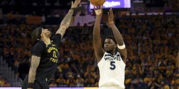Timberwolves dominan 3-1 a Warriors sin Curry