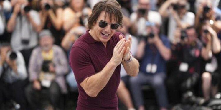 Tom Cruise celebra 30 años en “Misión: Imposible” y no cierra ciclo