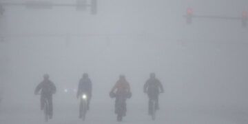 Tormenta Invernal en EE.UU. Deja Nevadas y Miles de Vuelos Interrumpidos