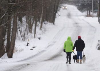 Tormenta invernal azota EE.UU. con frío extremo y caos climático