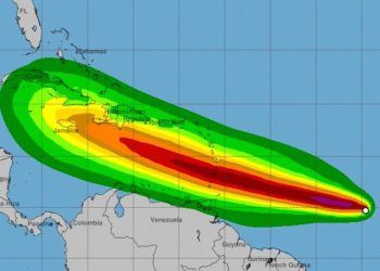 Tormenta tropical Beryl podría convertirse en huracán antes de llegar a las Antillas Menores