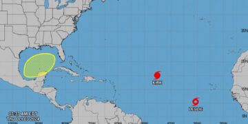 Tormenta tropical Leslie se forma en el Atlántico mientras el huracán Kirk sigue en aguas abiertas