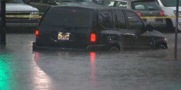 Tormentas dejan miles sin luz e inundan Nueva York y Nueva Jersey