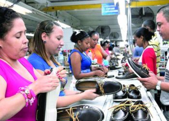 Trabajadores informales tienen más probabilidades de ser pobres
