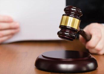 Tres meses de prisión preventiva a hombre por amenazar a su esposa