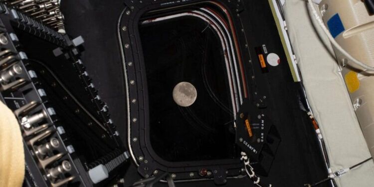 Tripulación de Artemis II verá eclipse solar único
