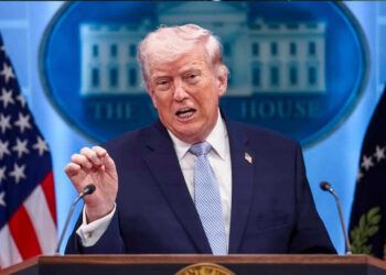 Donald Trump acusa a Irán por tránsito de crudo en Ormuz