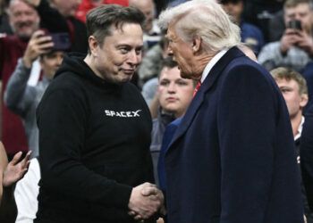Trump advierte a Musk por posible apoyo a demócratas