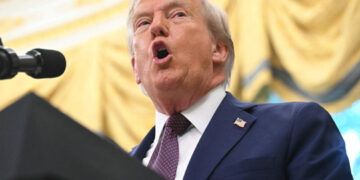 Trump cambia nombre del Departamento de Defensa a Departamento de Guerra