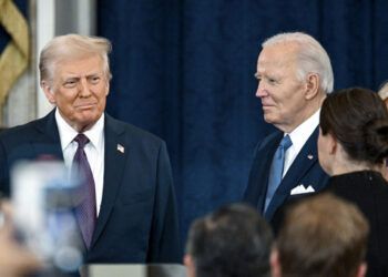 Trump cuestiona demora en informar sobre el cáncer de Biden