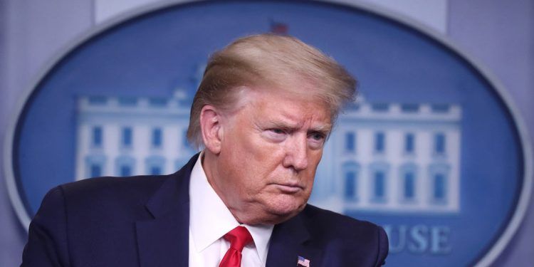 Trump es declarado culpable de difamar