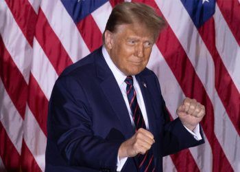 trump-declara-su-amor-por-milei-lo-amo-porque-me-ama