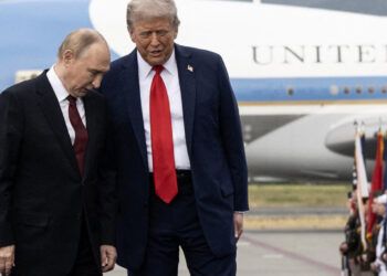 Trump defiende cumbre con Putin en Alaska y asegura que generó “discordia”