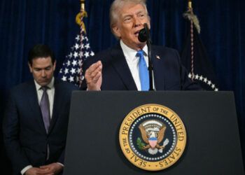 Trump dice que petroleras de EE. UU. volverán a Venezuela