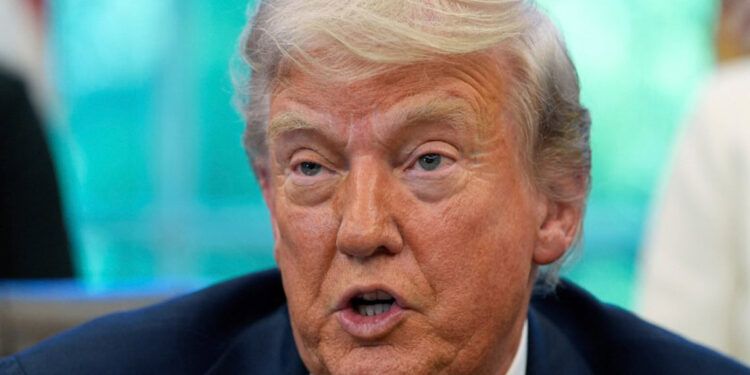 Donald Trump enfrenta múltiples reveses judiciales en políticas clave