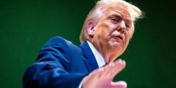Trump habla de un nuevo tipo de arma usada en operación para capturar a Maduro