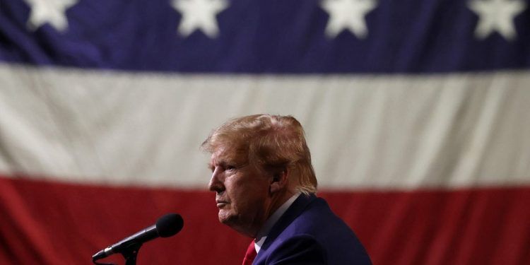 Trump insiste en "robo electoral" durante campaña en Minnesota