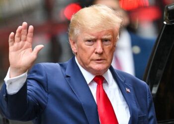Trump logra anulación de caso sobre documentos secretos
