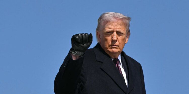 Trump minimiza impacto de caza en negociaciones con Irán