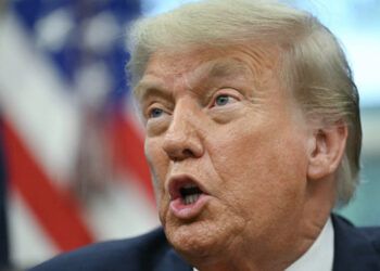 Trump rechaza juicio por corrupción a Netanyahu
