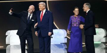 Trump recibe Premio de la Paz de la FIFA en sorteo del Mundial 2026