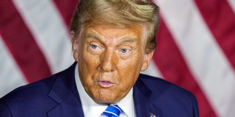 Trump “recurrió a cometer delitos” tras perder las elecciones de 2020, según fiscales