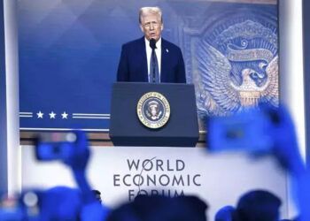 Trump suspende fondos federales para abortos electivos en EE.UU.