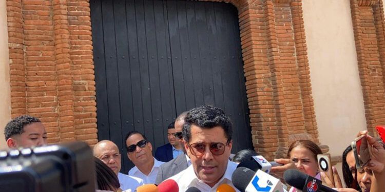 Turismo restaura 15 fachadas patrimoniales en Ciudad Colonial