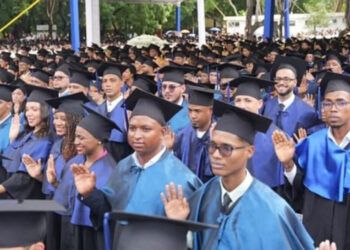 UASD gradúa 3,710 nuevos profesionales en su 487 aniversario