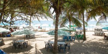 Vendedores de Boca Chica y Juan Dolio en crisis por baja afluencia
