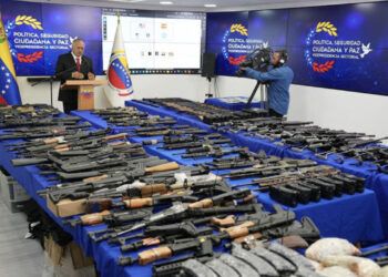 Venezuela captura 19 mercenarios vinculados a complot contra Maduro