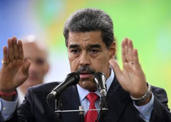 Venezuela: Maduro pide al Supremo aclarar comicios tras protestas