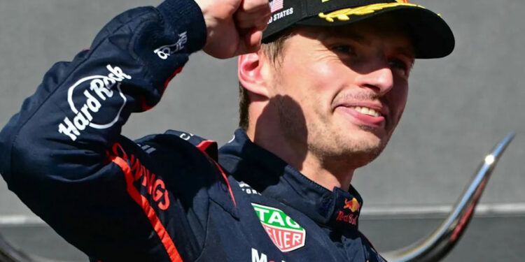 Max Verstappen gana el GP de EE. UU. y reduce ventaja de Piastri