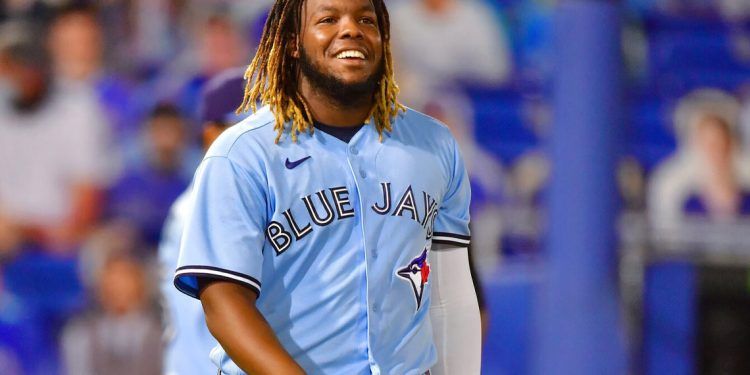 Vladimir Guerrero Jr conecta su jonrón 11 en victoria de Toronto