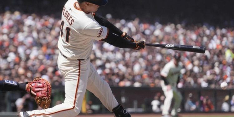 Webb y Flores lideran triunfo de Gigantes sobre Guardianes