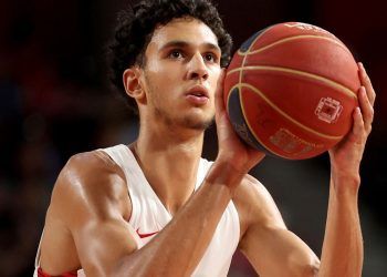 Zaccharie Risacher es elegido número uno en el draft de la NBA