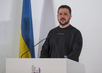Zelenski felicita a Trump por su "impresionante" victoria