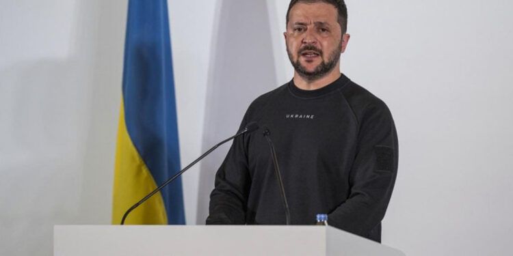 Zelenski felicita a Trump por su "impresionante" victoria
